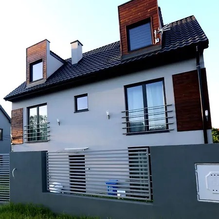 Pure Apartment *