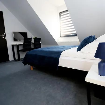 Pure Apartment *