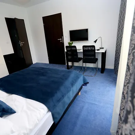Pure Apartment *